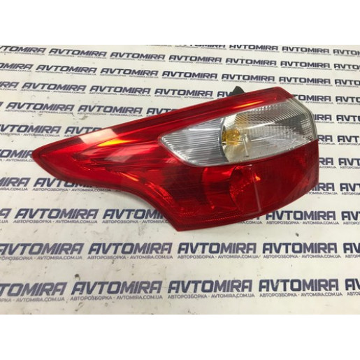 Фара задня ліва Ford Focus 3 Wagon 2011-2014 BM5113405